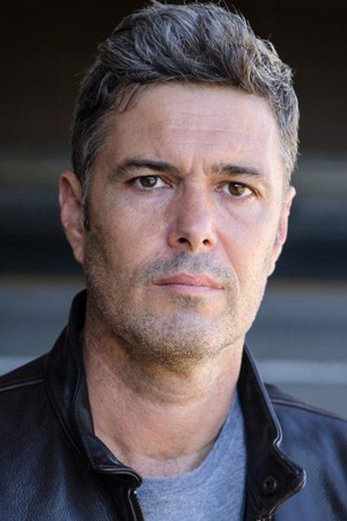 Carlos Bernard fotoğrafı