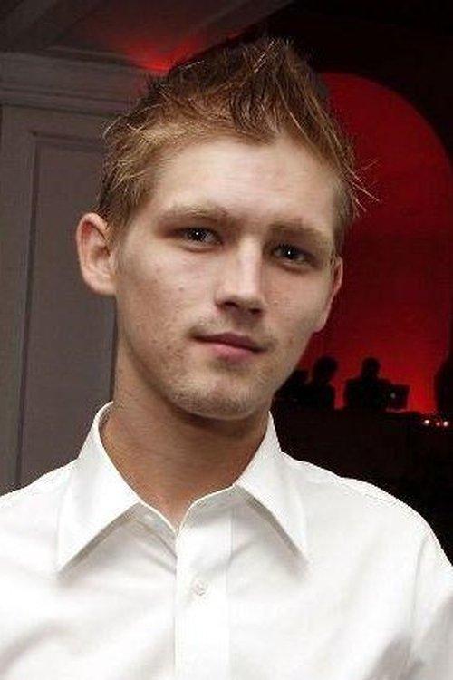 Evan Ellingson fotoğrafı