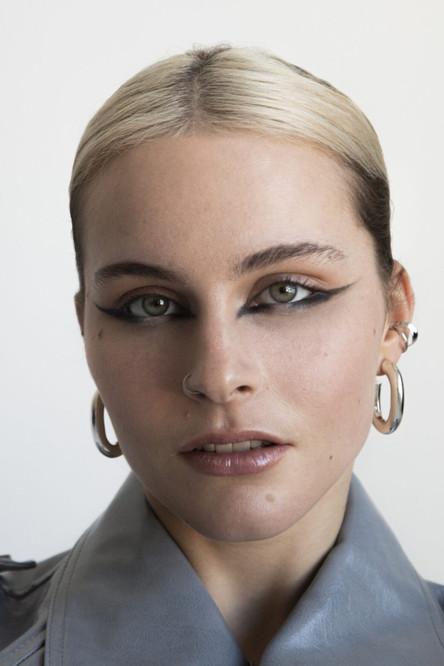 Diljá Pétursdóttir fotoğrafı