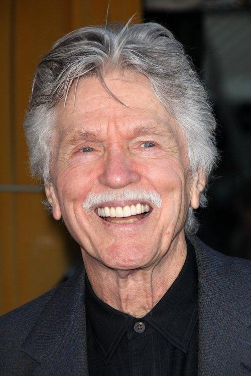 Tom Skerritt fotoğrafı