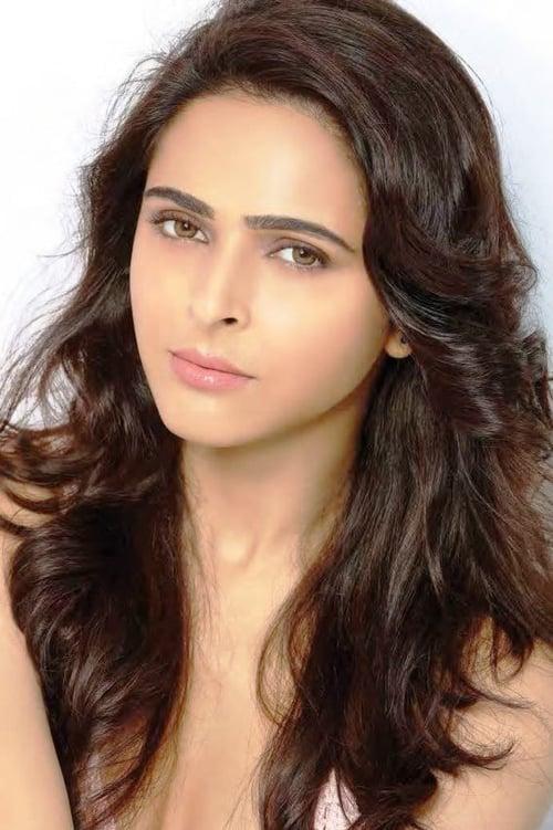 Madhurima Tuli fotoğrafı