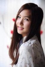 Yoo Kyung fotoğrafı