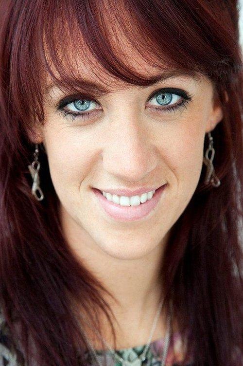 Kate Simmonds fotoğrafı