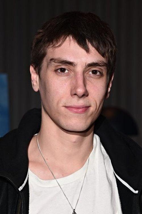 Alexander Arnold fotoğrafı