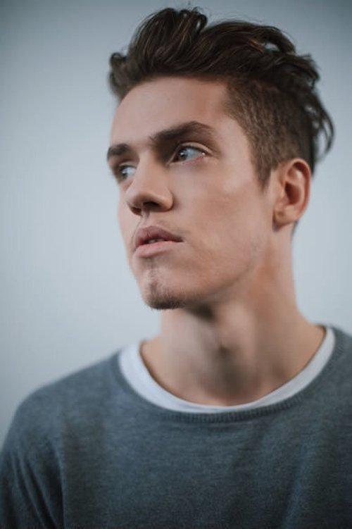 Robert Naylor fotoğrafı