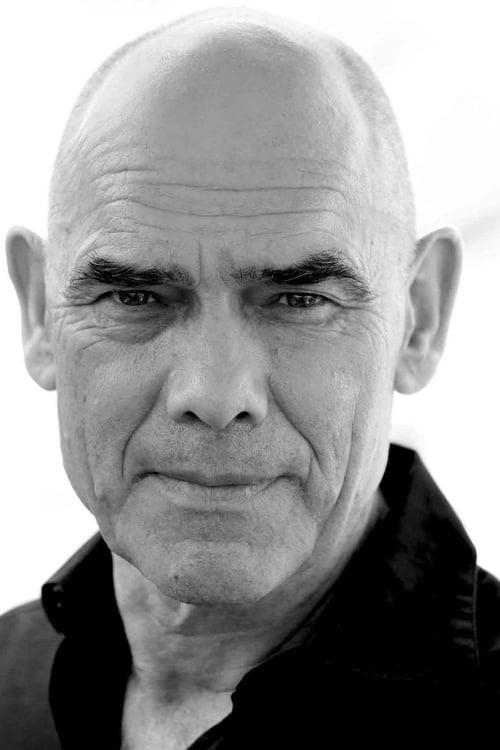 Peter Guinness fotoğrafı