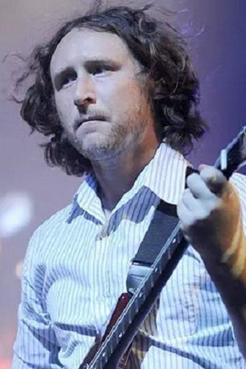 Mike Einziger fotoğrafı