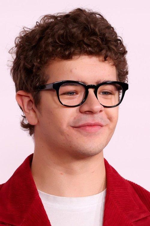 Gaten Matarazzo fotoğrafı