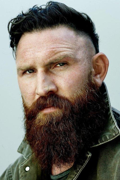 Devan Chandler Long fotoğrafı