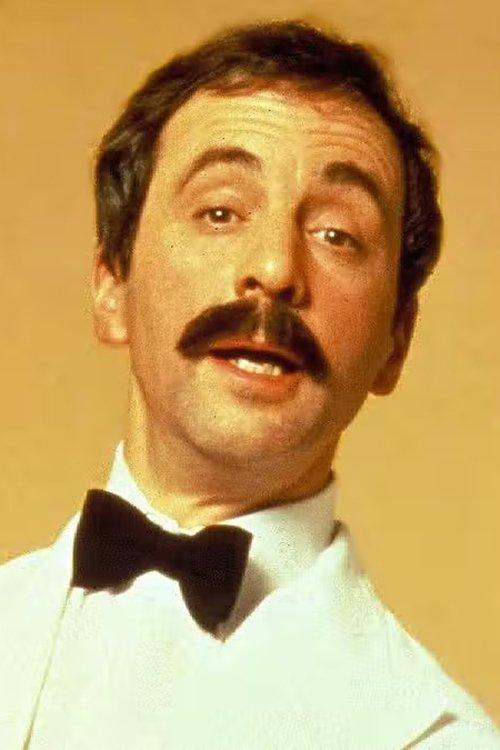 Andrew Sachs fotoğrafı
