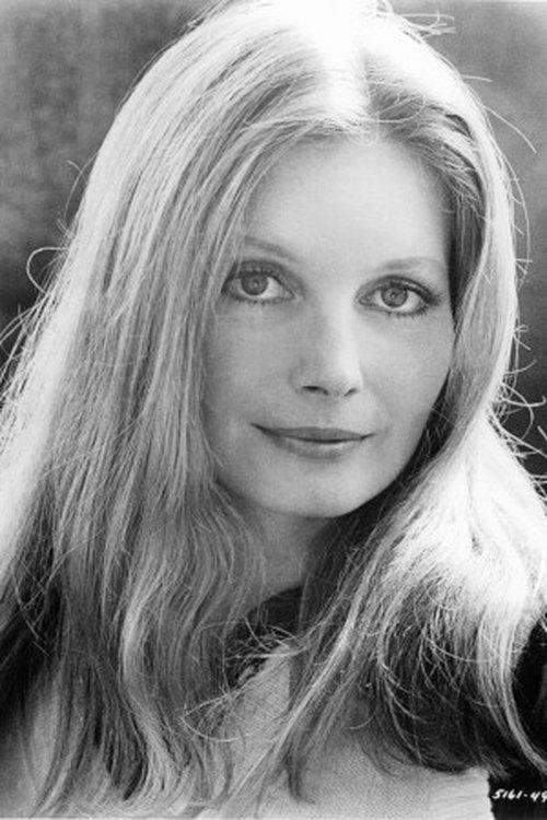 Catherine Schell fotoğrafı
