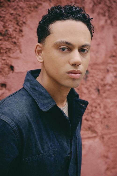 Sky Lakota-Lynch fotoğrafı