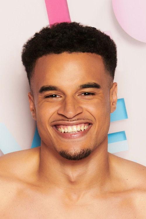 Toby Aromolaran fotoğrafı