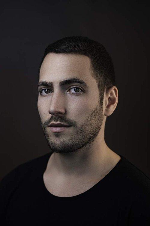 Gregory Ambrose Calderone fotoğrafı