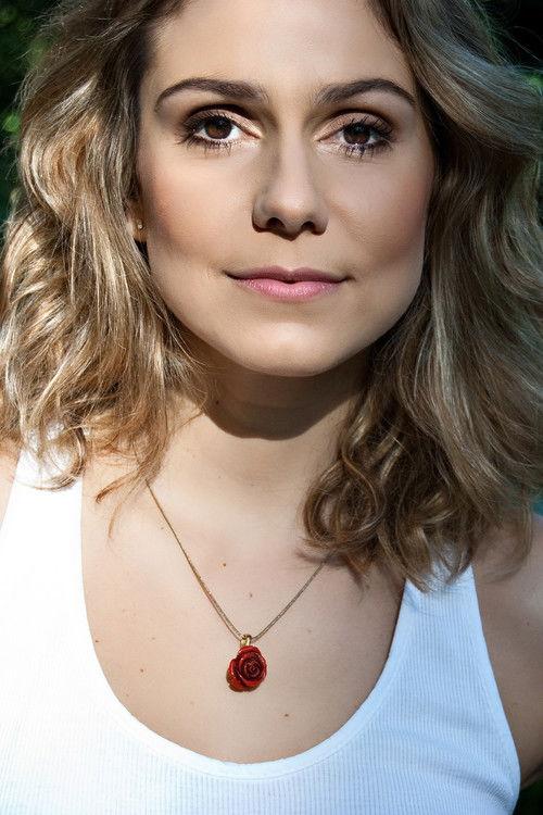 Aline Fanju fotoğrafı