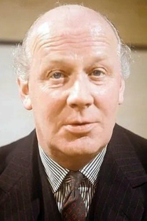 William Mervyn fotoğrafı