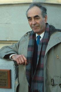 Leonard Fenton fotoğrafı