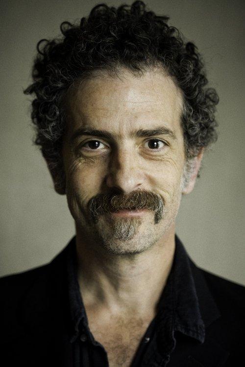 John Ales fotoğrafı