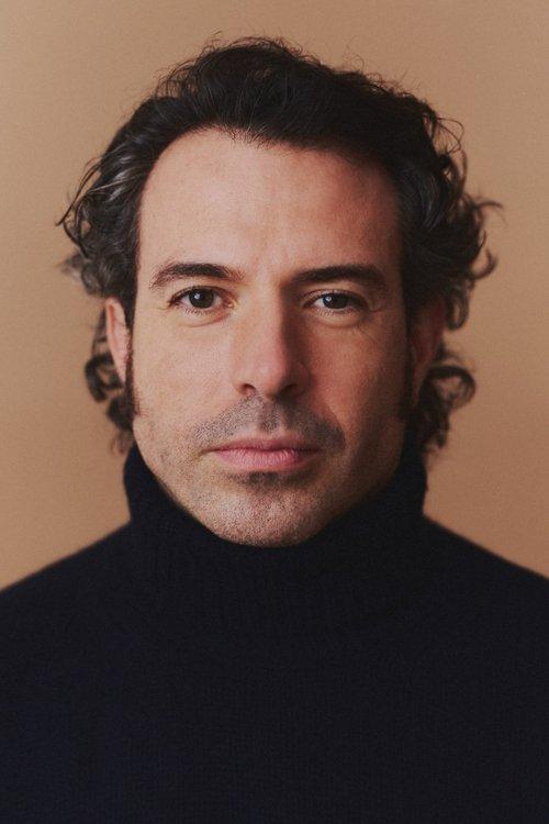 Tom Cullen fotoğrafı