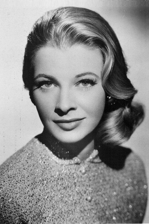 Dolores Michaels fotoğrafı