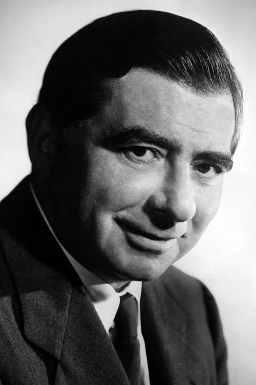 Robert Newton fotoğrafı