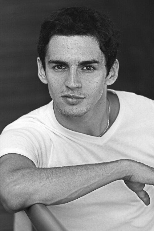 Federico Bonelli fotoğrafı