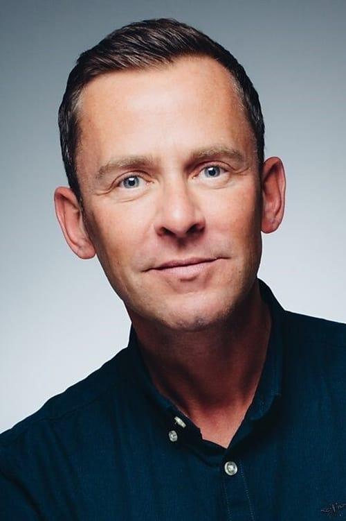 Scott Mills fotoğrafı
