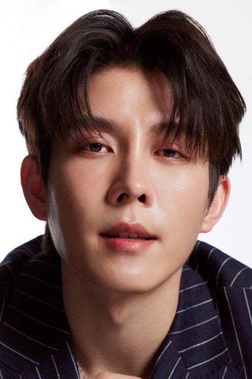 Asavapatr Ponpiboon fotoğrafı