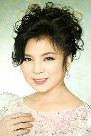 Aki Yashiro fotoğrafı