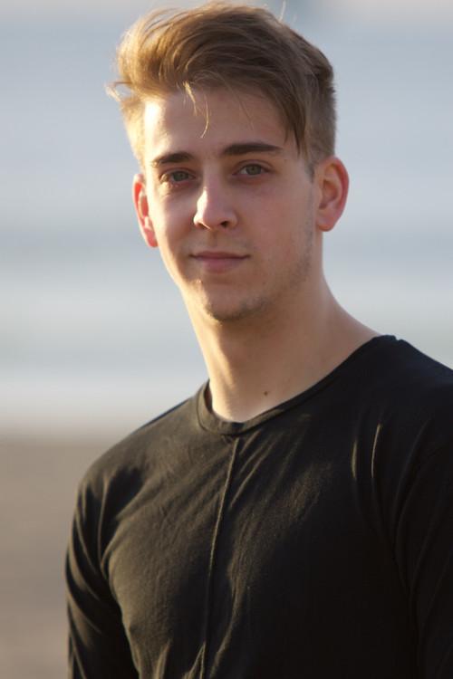 Isaac Lupien fotoğrafı