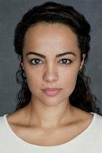 Nichola June fotoğrafı