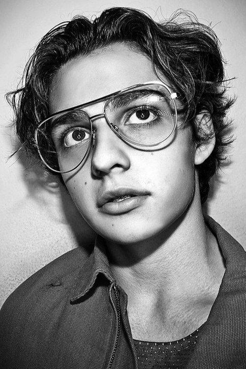 Joshua Benard fotoğrafı