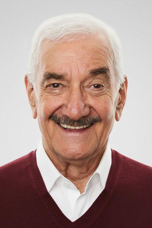 Safa Önal fotoğrafı