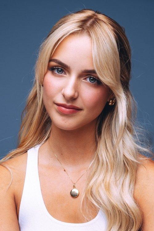 Mckenna Grace fotoğrafı