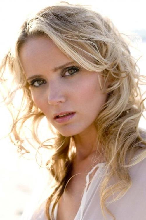 Dannielle Brent fotoğrafı