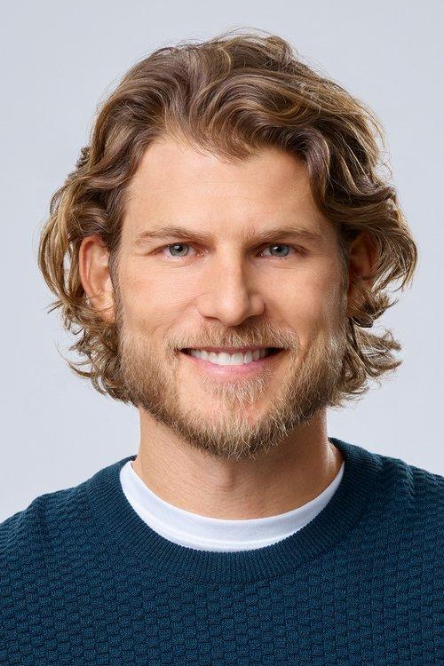 Travis Van Winkle fotoğrafı