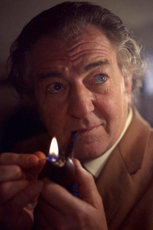 Rupert Davies fotoğrafı