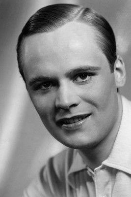 Albert Lieven fotoğrafı