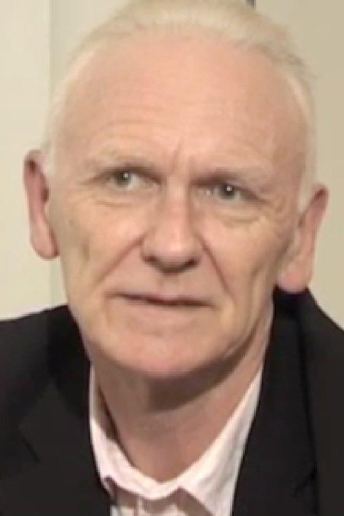 Michael Roberts fotoğrafı