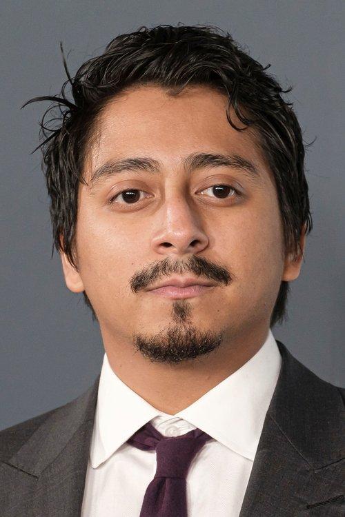 Tony Revolori fotoğrafı
