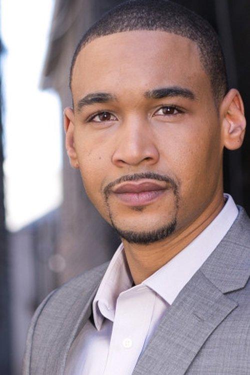 Eric C. Lynch fotoğrafı