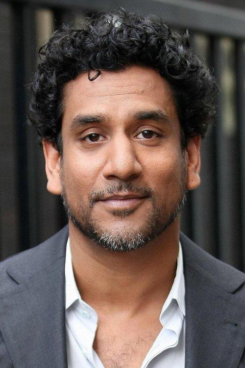 Naveen Andrews fotoğrafı