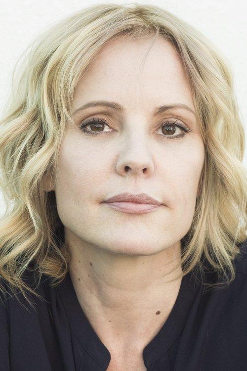 Emma Caulfield fotoğrafı
