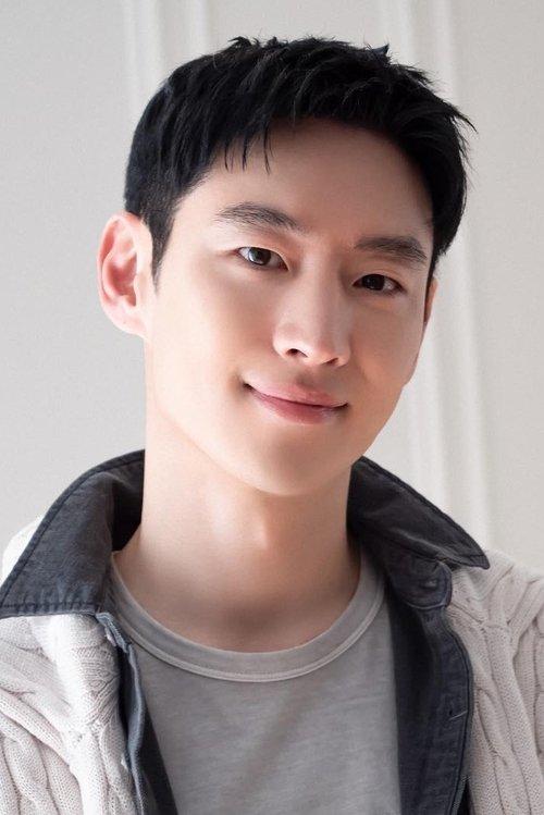 Lee Je-hoon fotoğrafı
