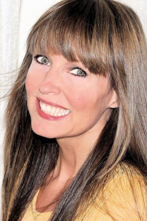 Deborah Foreman fotoğrafı