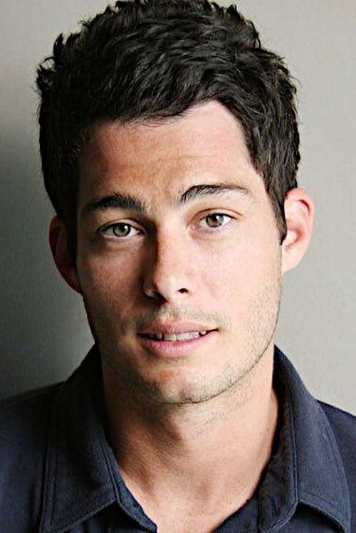 Brian Hallisay fotoğrafı
