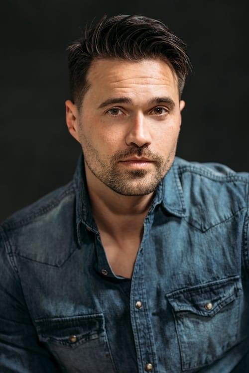 Brett Dalton fotoğrafı