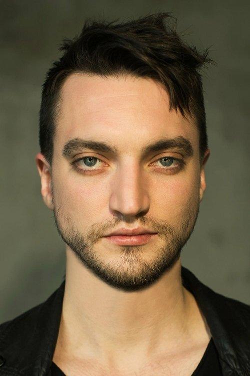 Richard Harmon fotoğrafı