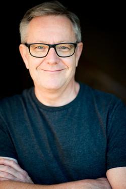 Jonathan Biggins fotoğrafı