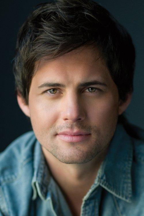 Kristoffer Polaha fotoğrafı